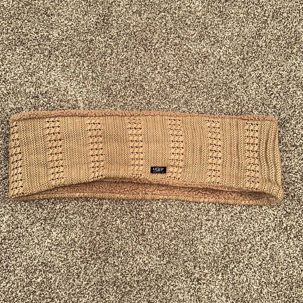 Fluffy ugg scarf